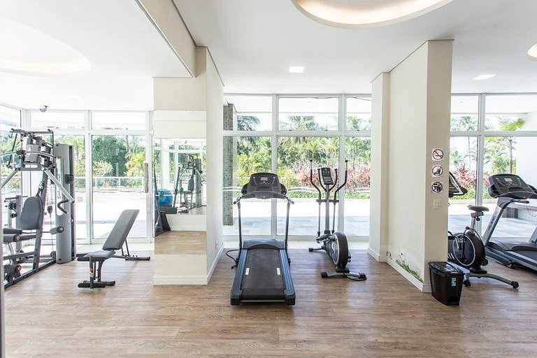 Wehome - Three suites for four to six guests at Riviera Beac