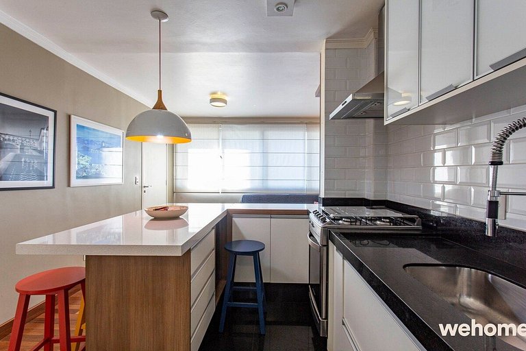 Wehome - Lindo e equipado, na melhor rua do Itaim!