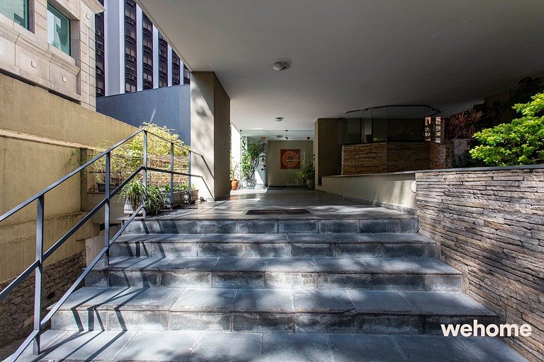 Wehome - Lindo e equipado, na melhor rua do Itaim!