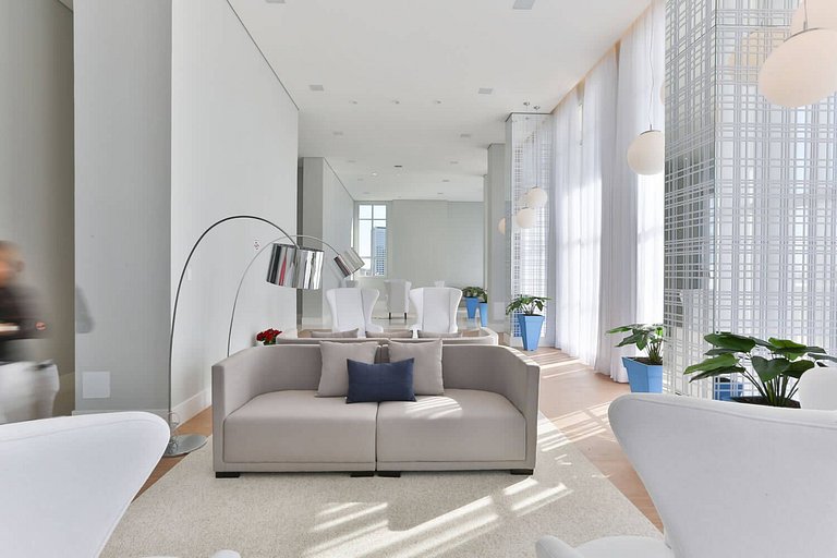 Wehome - Moderno e elegante, na Av. JK