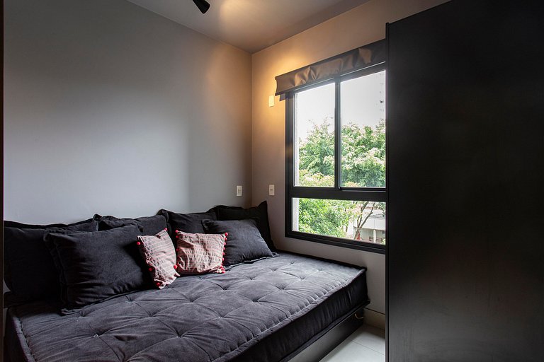 Wehome - 2 dorms, AC & complete infra.!