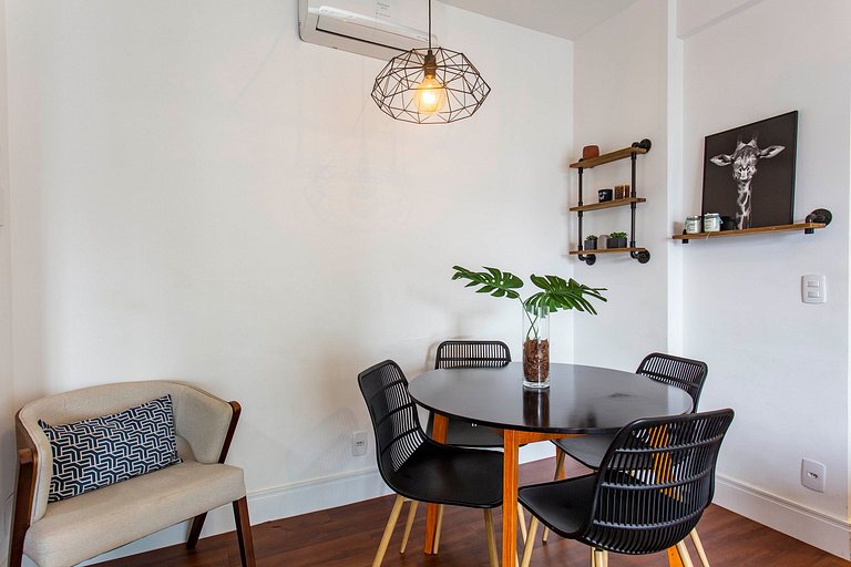 Flat de 2 quartos na Chácara Santo Antônio | WeHome