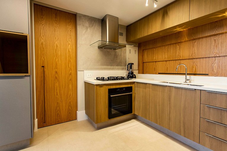 Flat de 3 quartos mobiliado no Alto de Pinheiros | WeHome