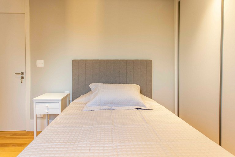 Flat de 3 quartos mobiliado no Alto de Pinheiros | WeHome