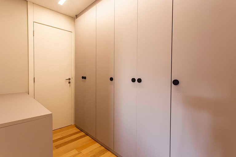 Flat de 3 quartos mobiliado no Alto de Pinheiros | WeHome