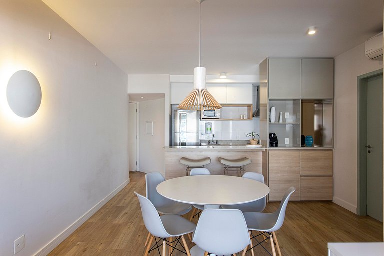Wehome - Moderno e elegante, na Av. JK