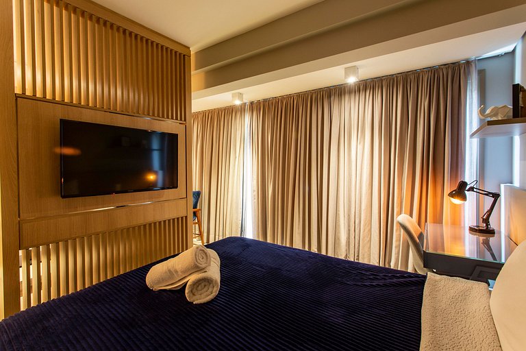 Wehome - Estudio elegante con patio trasero privado