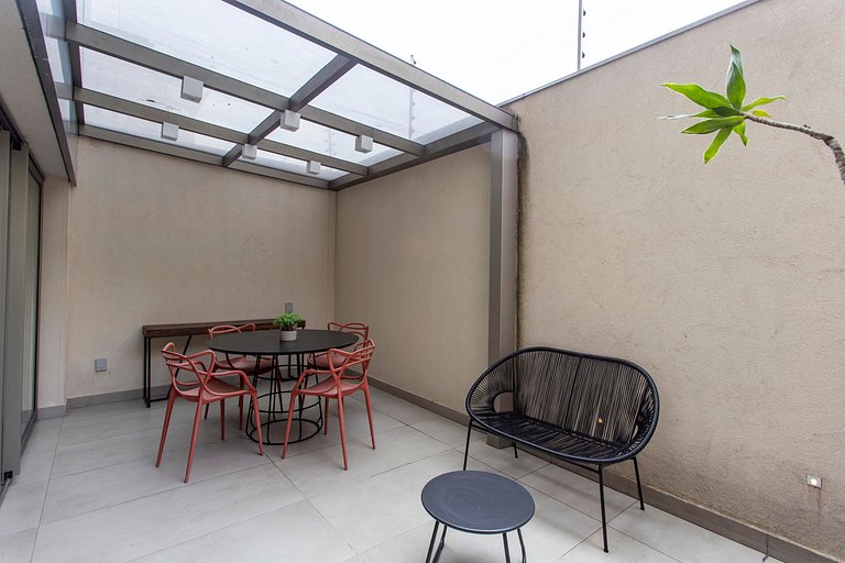 Wehome - Top studio, elegant with backyard