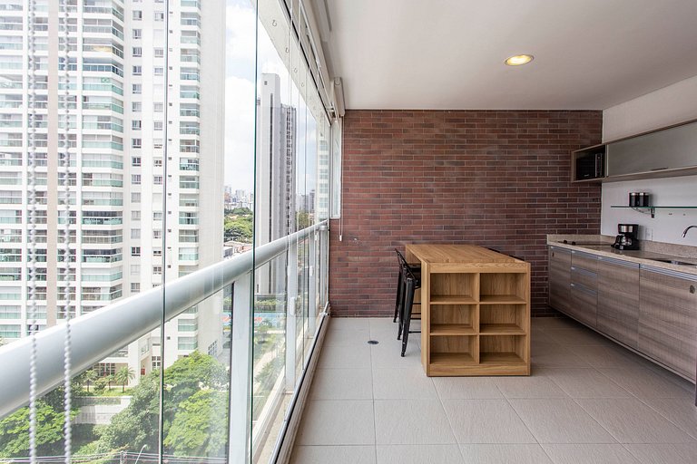 Wehome - 1 dorm, varanda e excelente localização