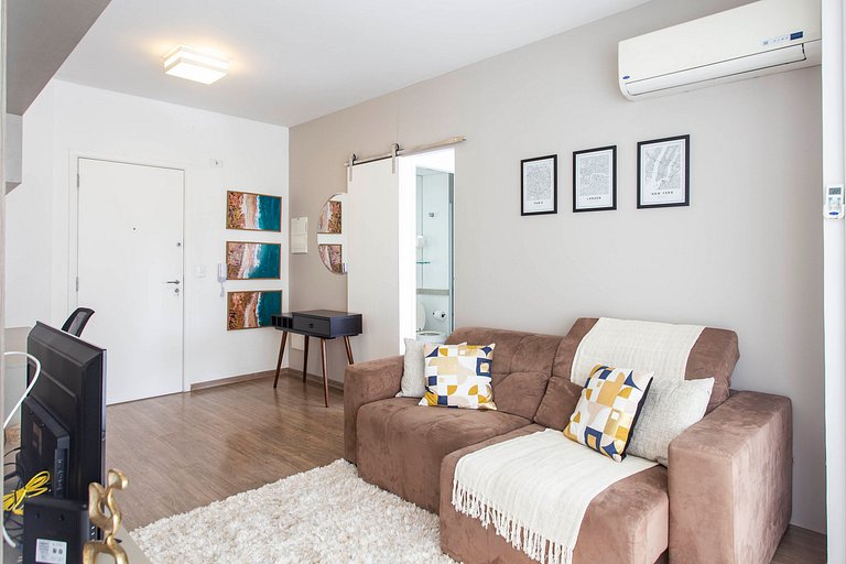 Wehome - 1dorm com varanda e excelente localização