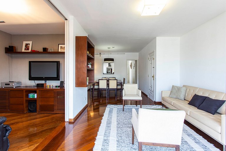 Wehome - Beautiful 3-bedroom home in Real Parque