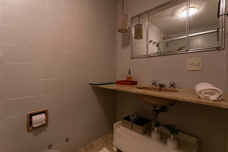 Wehome - Charmoso com 2 Dorms, no melhor do Itaim!