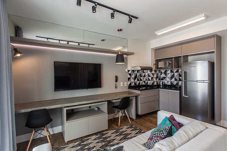Studio next to Shopping Morumbi