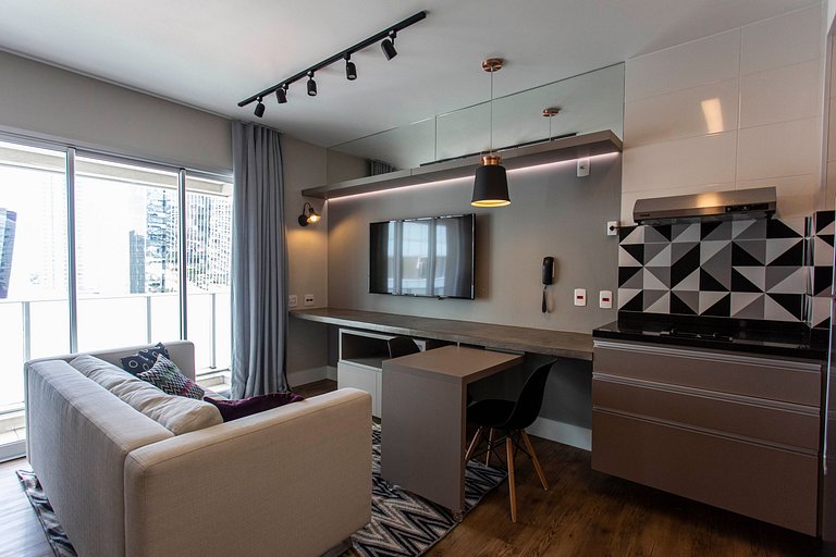 Studio next to Shopping Morumbi