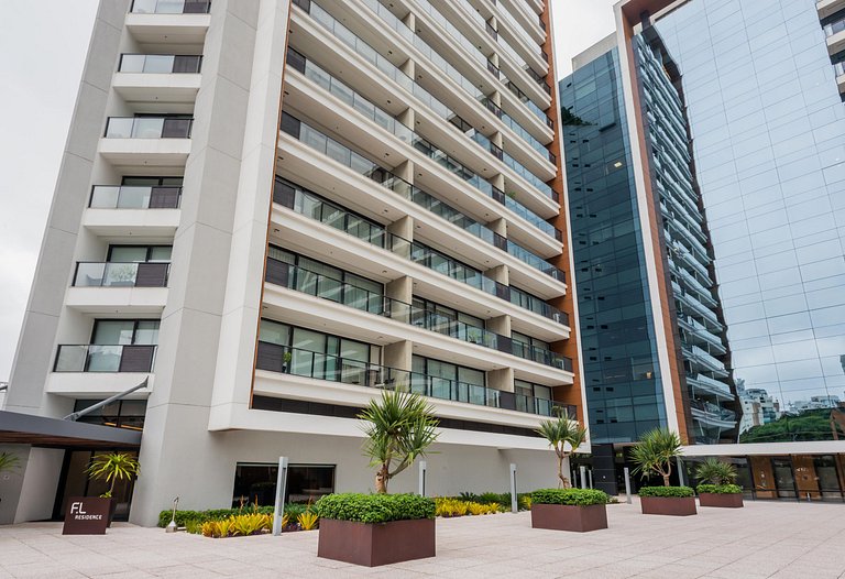 Wehome - Clean, spacious studio, in Faria Lima