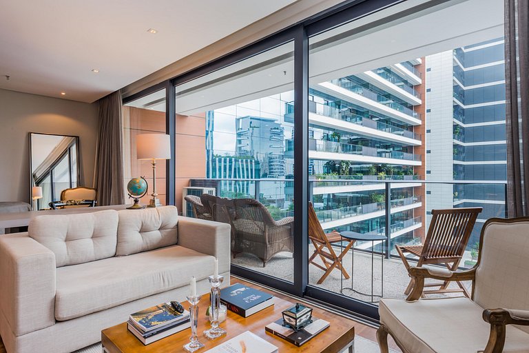 Wehome - Fully equipped, stylish, and perfectly located