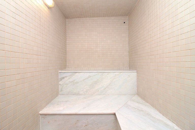 Wehome - Spacious apartment on the best street in Itaim