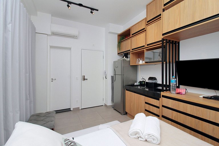 Wehome - Studio com Coworking e vista incrível!