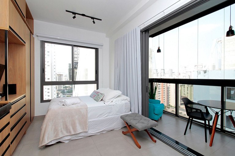 Wehome - Studio with Coworking and Amazing View!