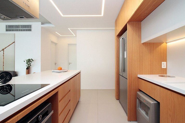 Wehome - Walking distant to Ibirapuera Park!