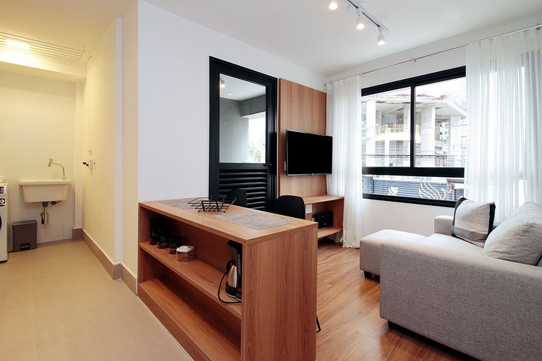 Wehome - 1 dorm, em prédio moderno, ao lado do Ibirapuera