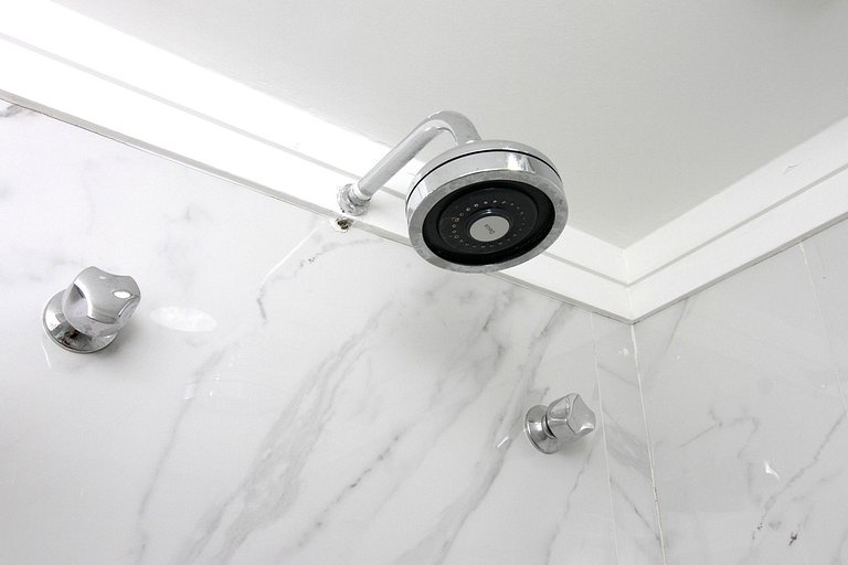 Wehome - Reformado e aconchegante em hotel, acomoda até 4 pe