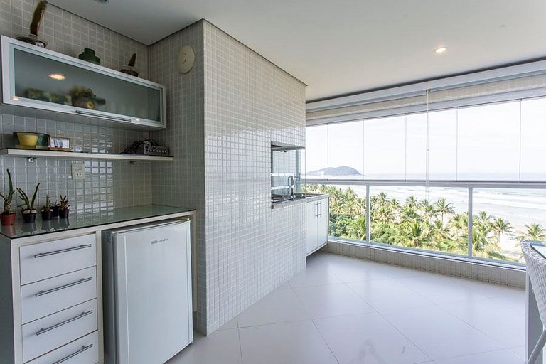 Wehome - 3 suítes, pé na areia, c/ varanda gourmet