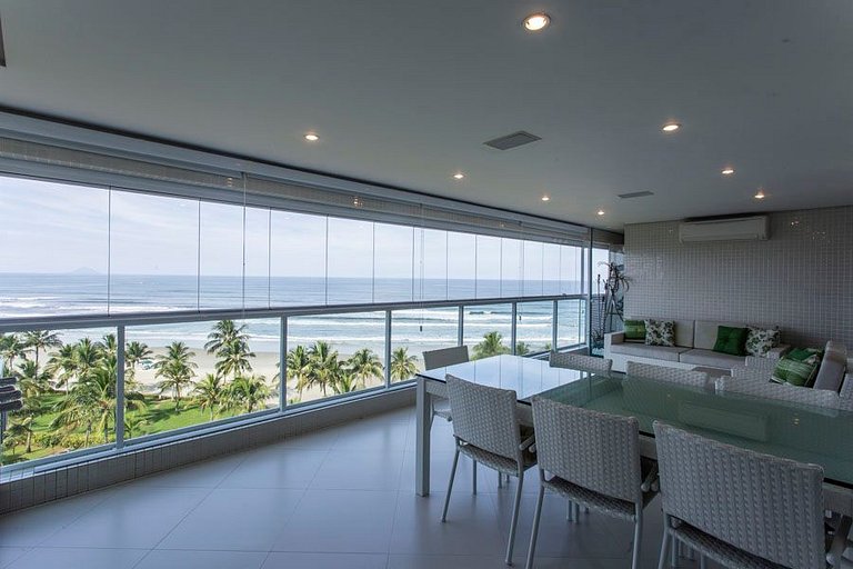 Wehome - 3 suítes, pé na areia, c/ varanda gourmet