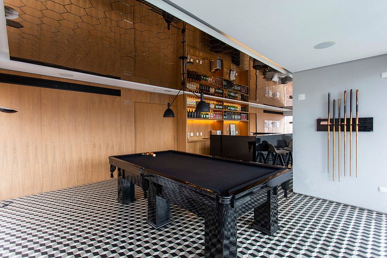 Aproveite uma vista espetacular da cidade próxima à Faria Li