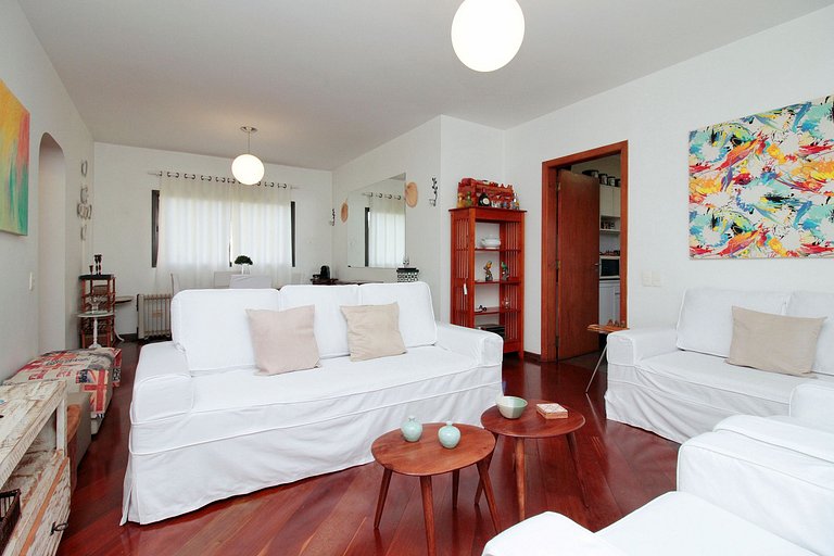 Wehome - A nice find, right next Clube Pinheiros