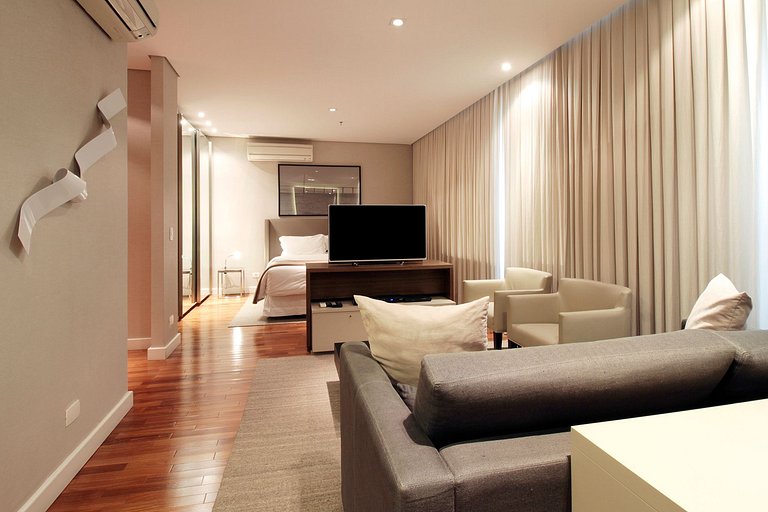 Wehome - Studio clean, espaçoso, na Faria Lima