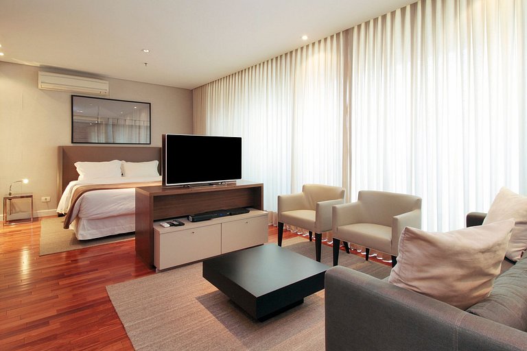 Wehome - Studio clean, espaçoso, na Faria Lima
