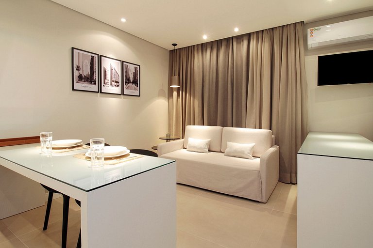 Wehome - Flat renovado e lindo na Rua Funchal