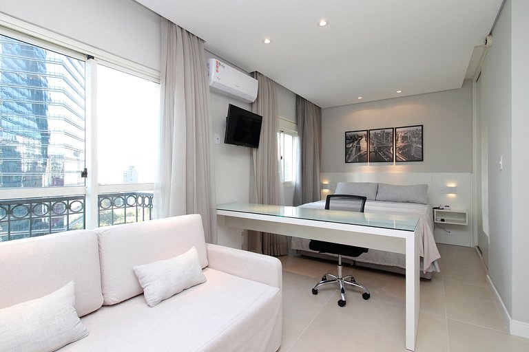 Wehome - Flat renovado e lindo na Rua Funchal