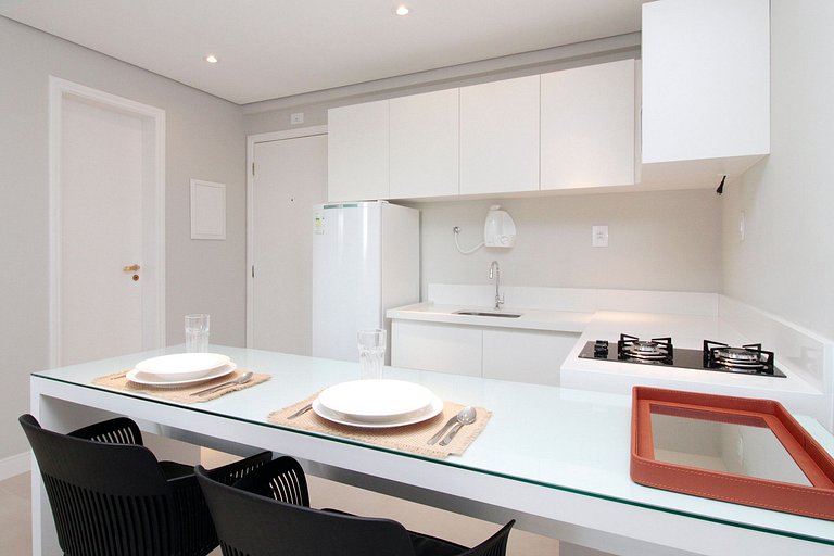 Wehome - Flat reformado e lindo, na Rua Funchal