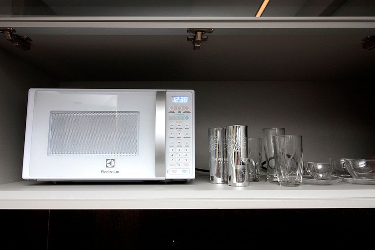 Wehome - Luxury, prime location, and charming decor