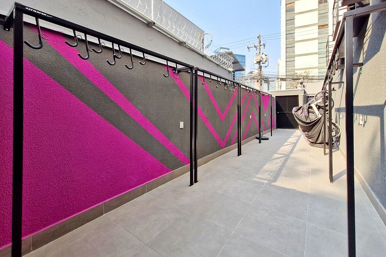 Wehome - Completo, bem localizado e com varanda