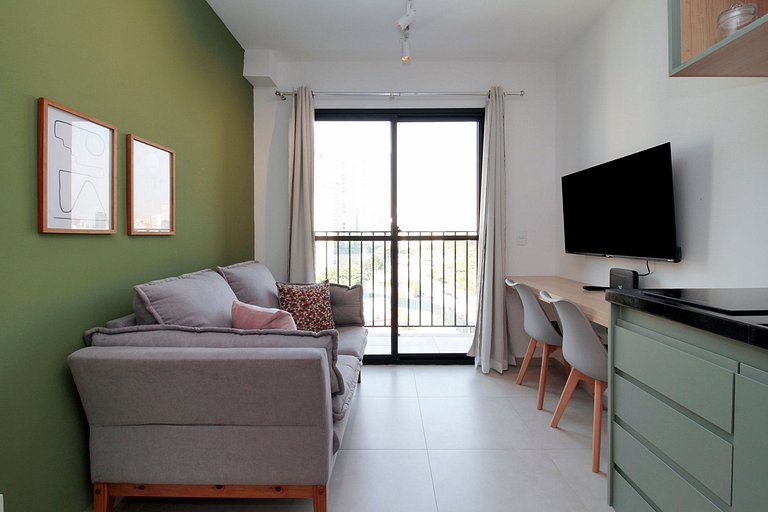 Wehome - Completo, bem localizado e com varanda