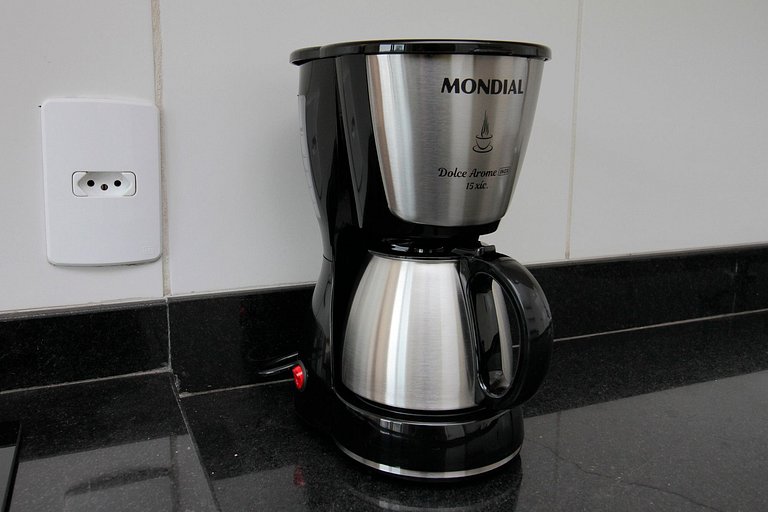 Wehome - Completo, charmoso e com localização excelente