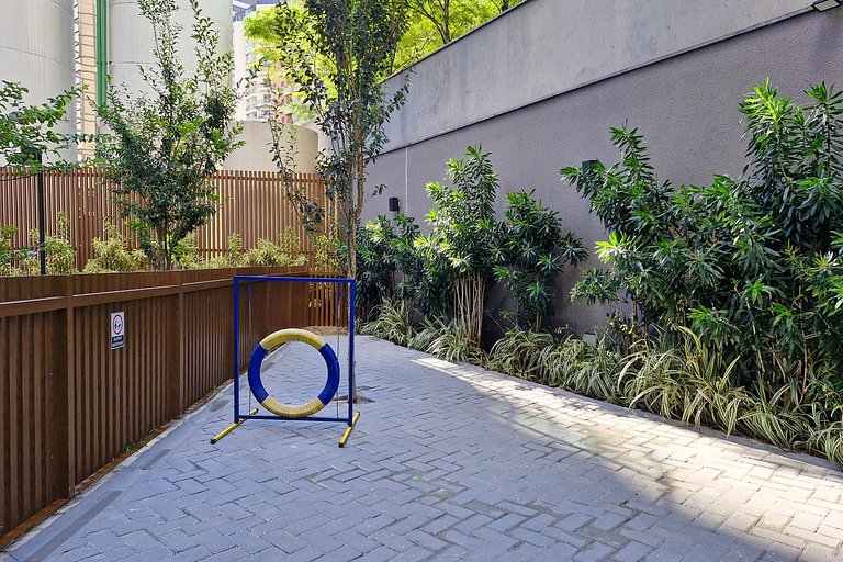 Wehome - 2 bedrooms, air conditioning, balcony, and view