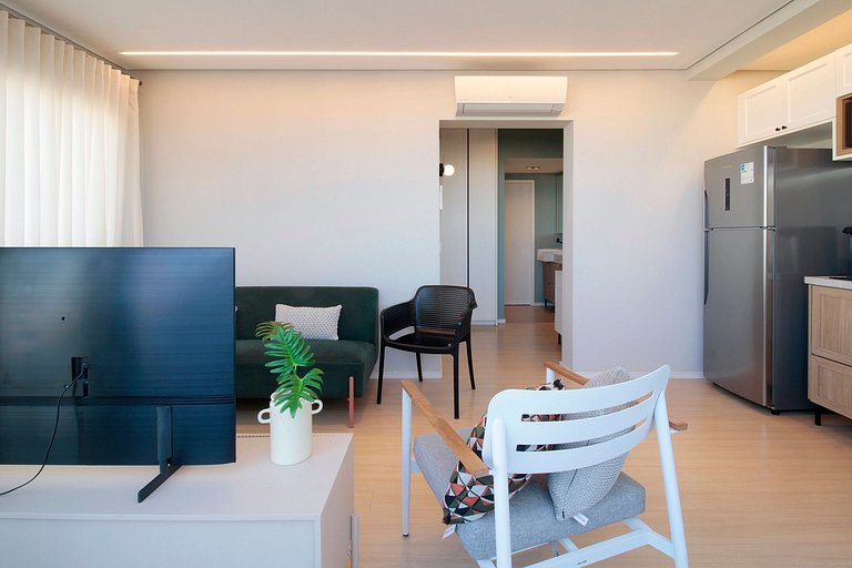 Wehome - 2 bedrooms & AC, on the heights!