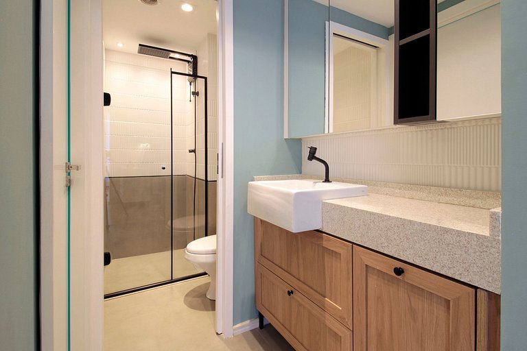 Wehome - 2 bedrooms & AC, on the heights!