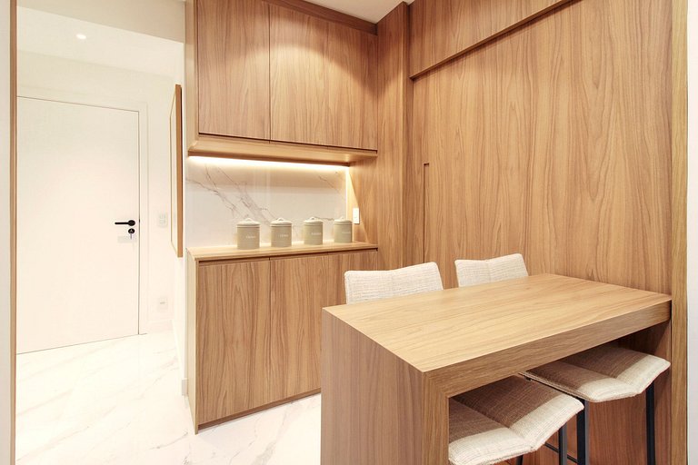 Impeccable! Located in Jardins, beautiful and fully equipped