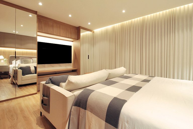 Impeccable! Located in Jardins, beautiful and fully equipped