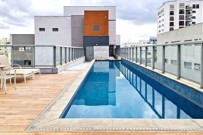 Impeccable! Located in Jardins, beautiful and fully equipped