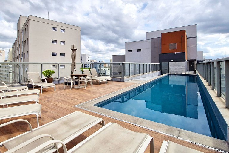 Impeccable! Located in Jardins, beautiful and fully equipped