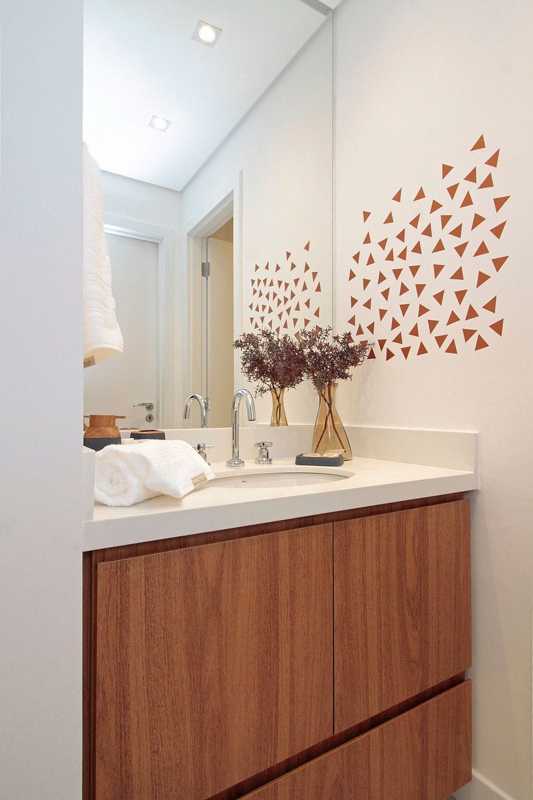 Wehome - Beautiful, new, and located in the heart of Vila Ma