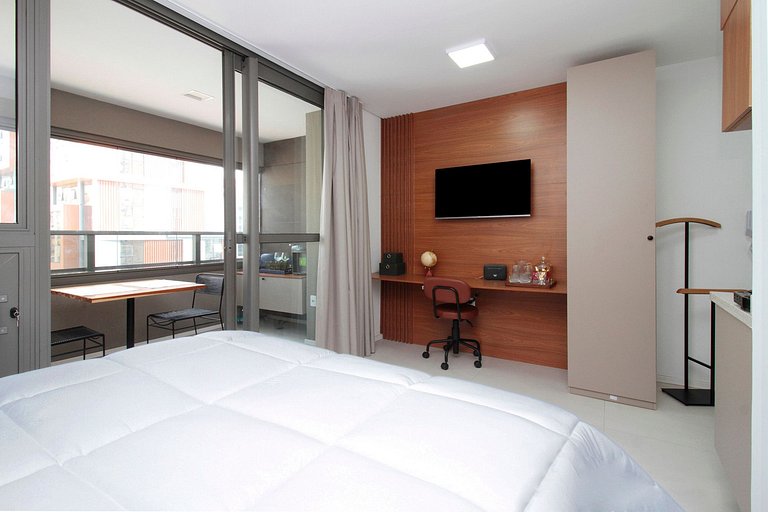 Wehome - Lindo studio, ótima localização e piscina