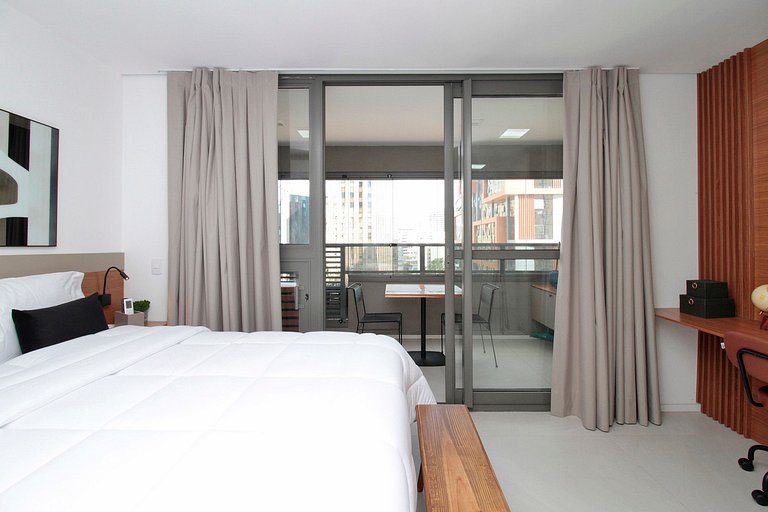 Wehome - Lindo studio, ótima localização e piscina