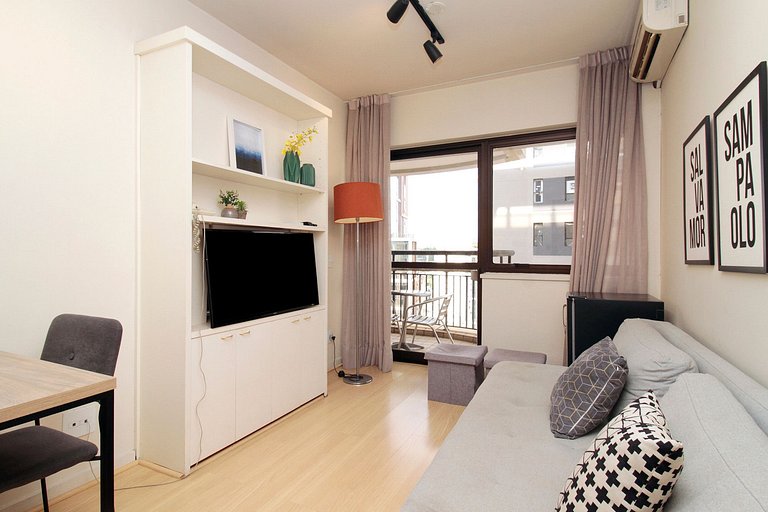 Furnished 1-bedroom flat in Itaim Bibi | WeHome